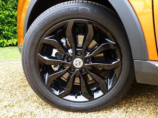 MG GS Wheels 2016