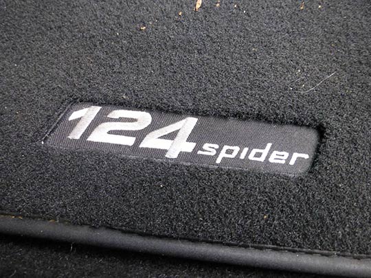 Fiat 124 Spider Review, Fiat 124 Spider 