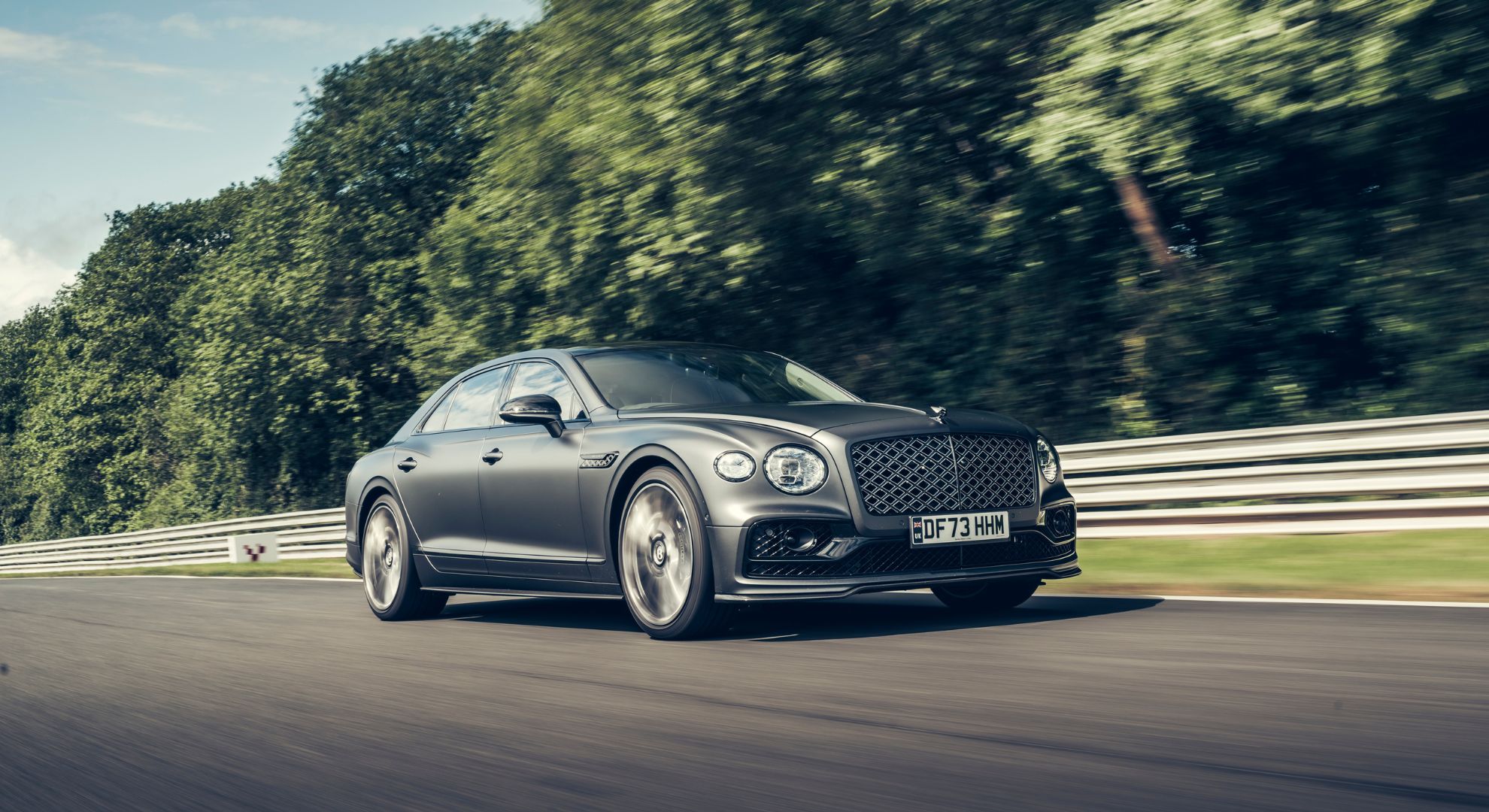Bentley Flying Spur v8