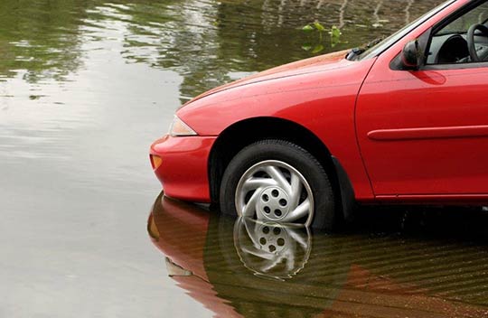 Flood Damaged Cars Should You Buy How to Sell webuyanycar