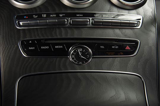 Mercedes C-Class Coupe Interior Features