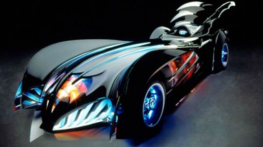 Batman-and-Robin-Batmobile-650-80