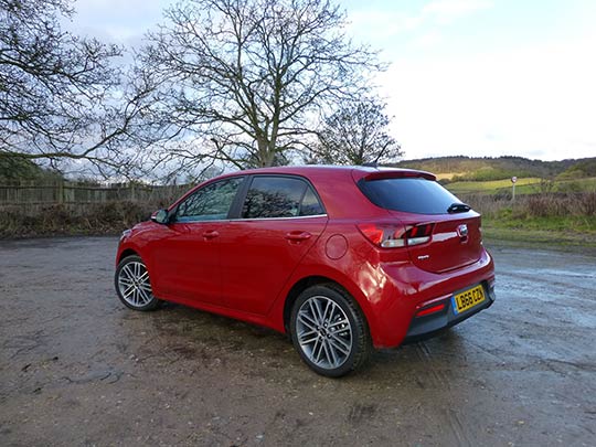 Motoring journalist, Sue Baker, reviews the Kia Rio hatchback